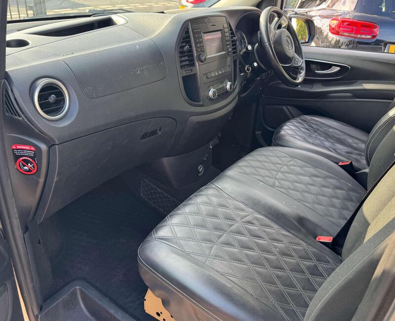Mercedes-Benz Vito view 7