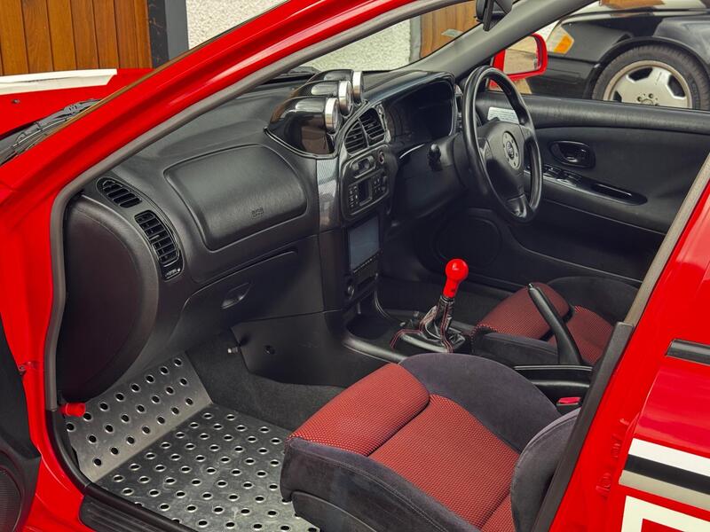 Mitsubishi Lancer view 3
