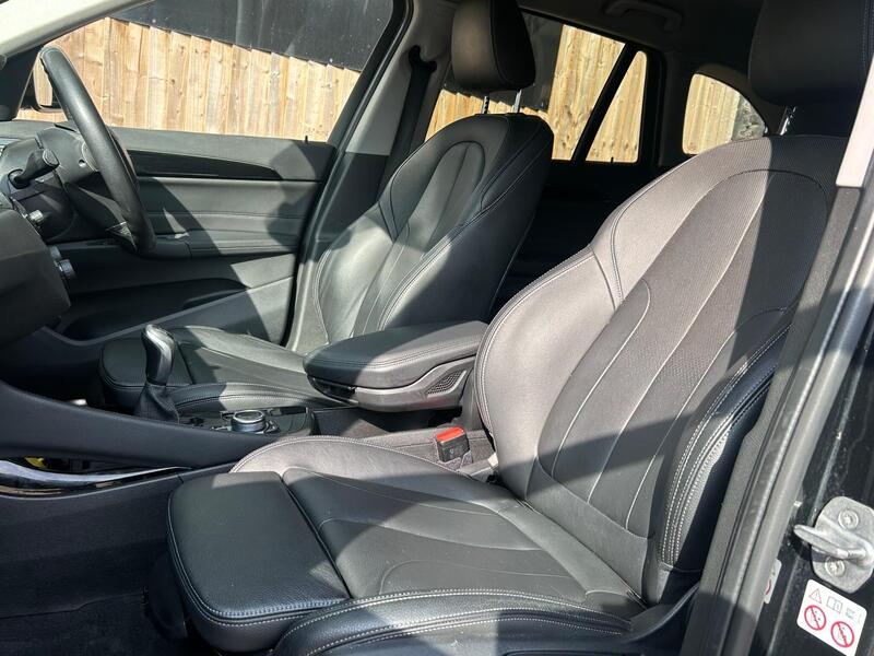 BMW X1 view 4