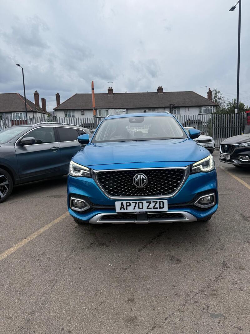 MG MG HS view 2