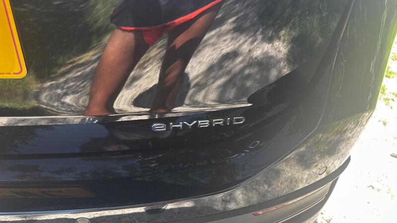 2025 Volkswagen Passat — photo 28