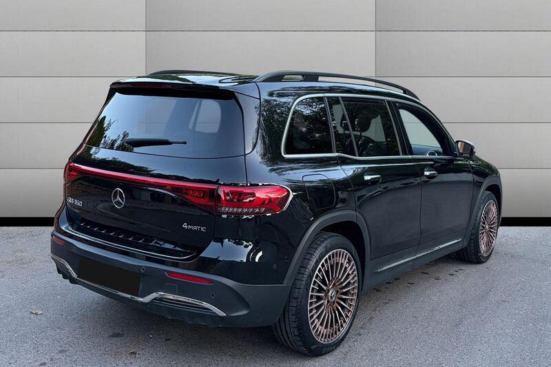 Mercedes-Benz Eqb view 5
