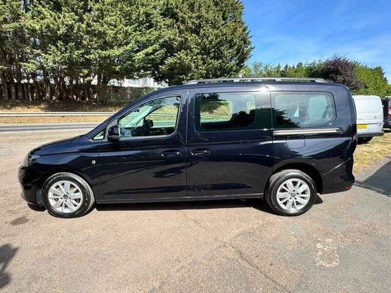 Volkswagen Caddy Maxi view 6