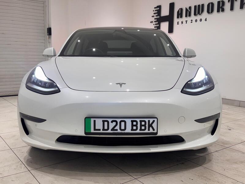 Tesla Model 3 view 5