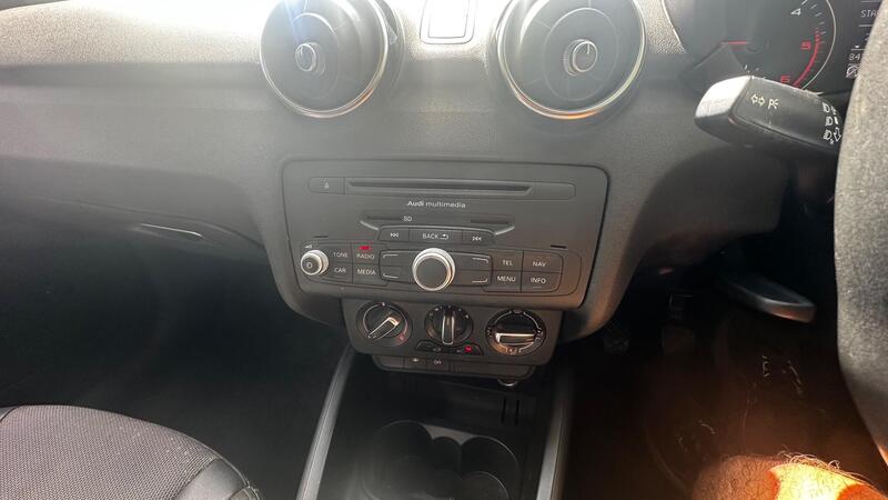 2013 Audi A1 — photo 10