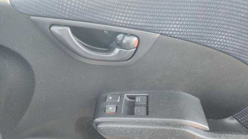 2013 Honda Jazz — photo 36