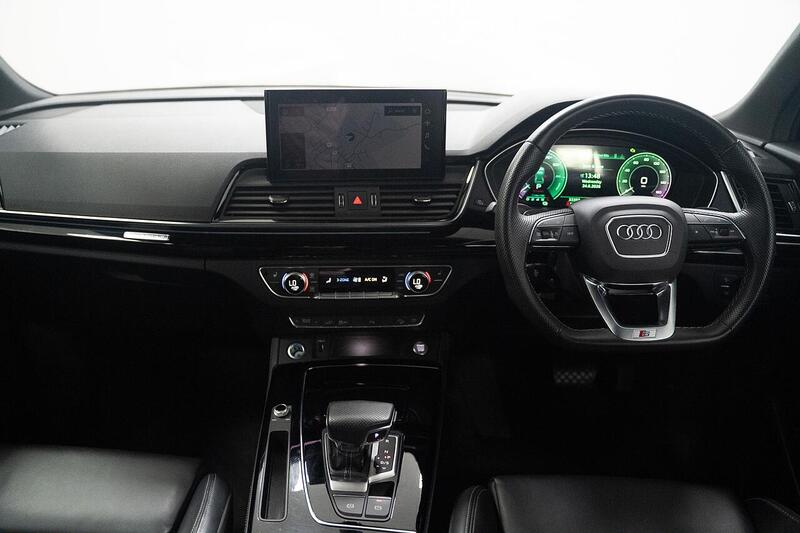 Audi Audi Q5 view 3