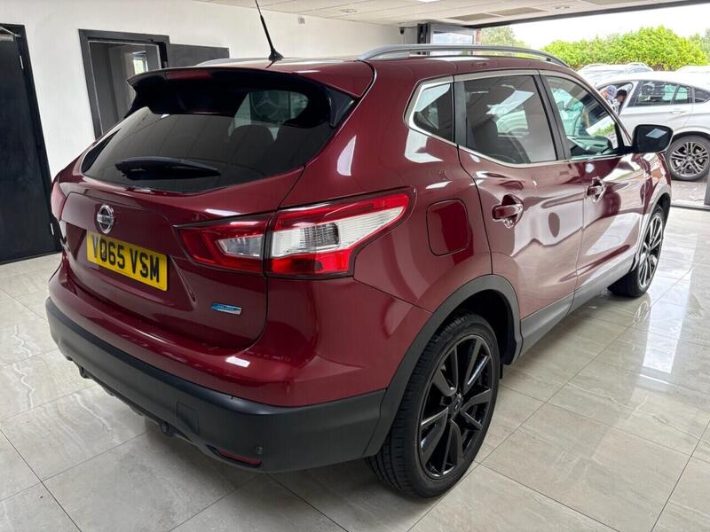 Nissan Qashqai view 3
