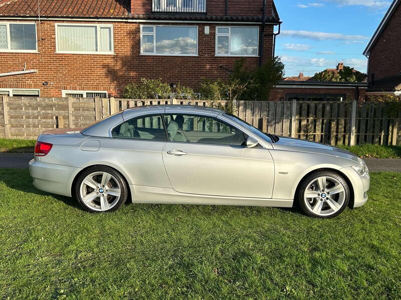 BMW 3 Series view 6