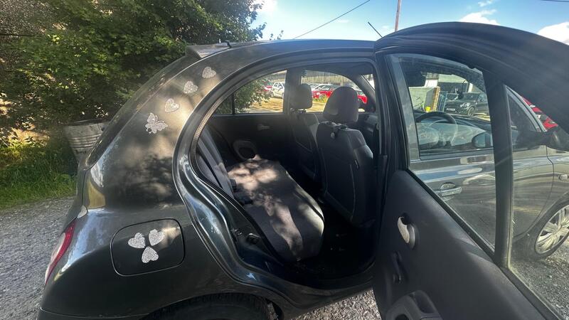 2003 Nissan Micra — photo 5