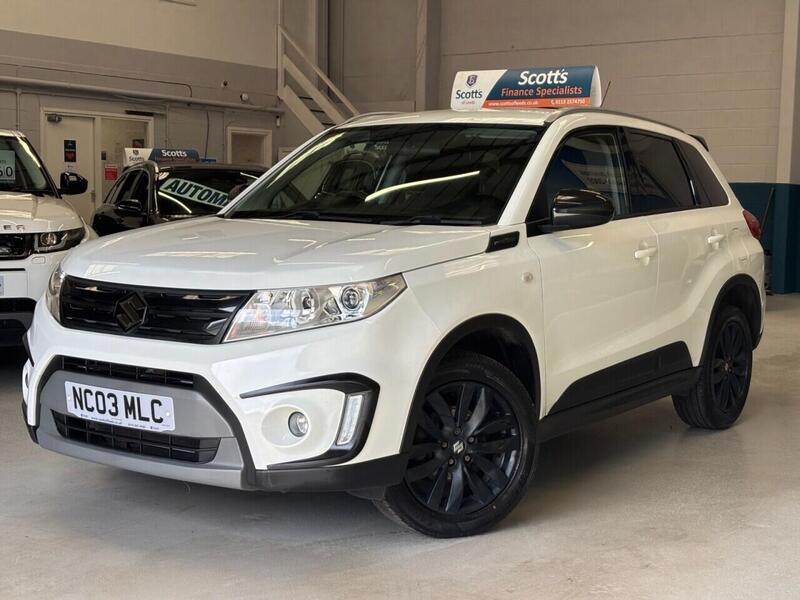 Suzuki Vitara view 3