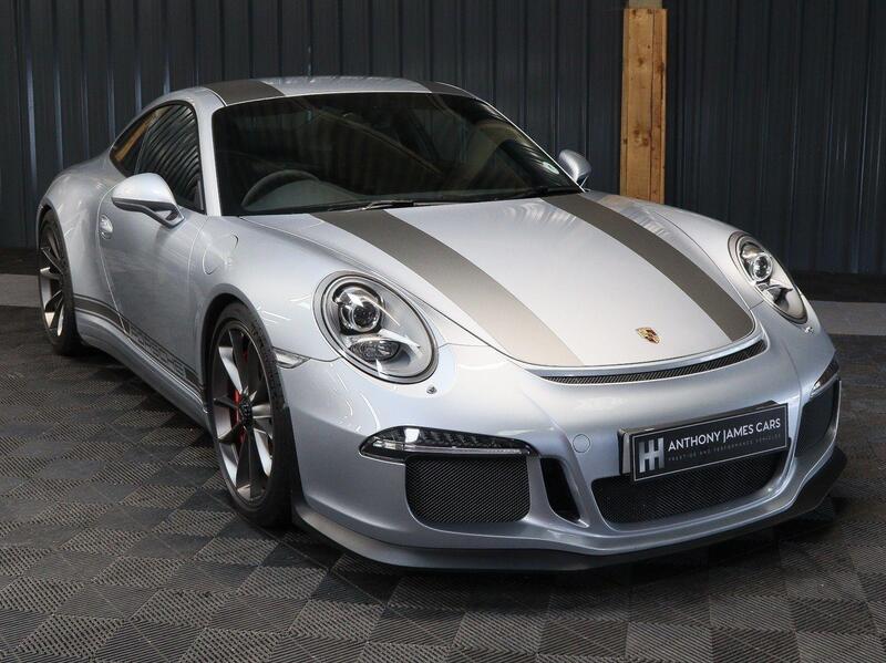 Porsche 911 view 82