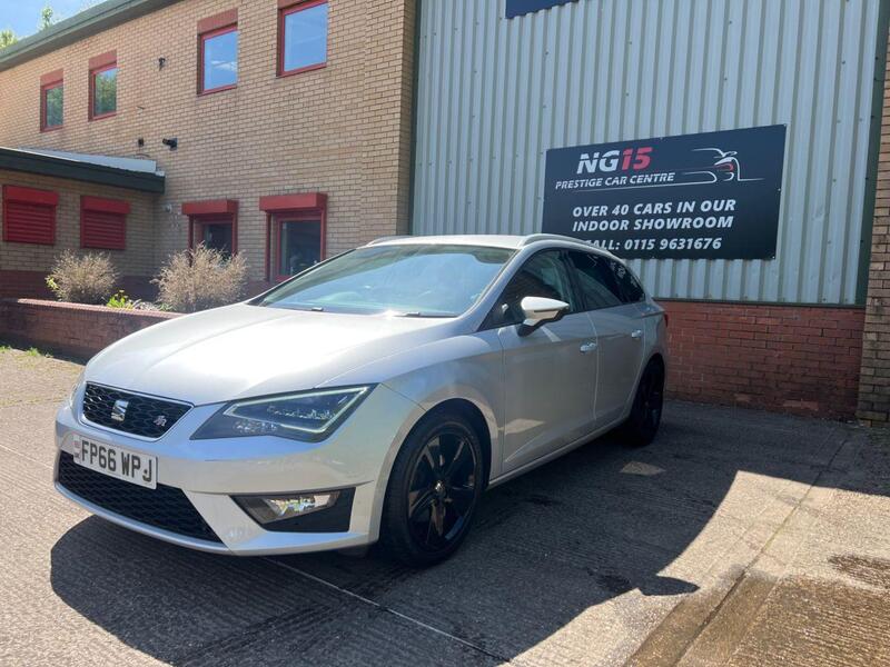 Seat Leon view 4