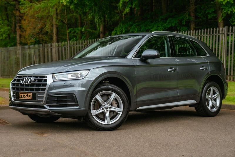 Audi Audi Q5 main image