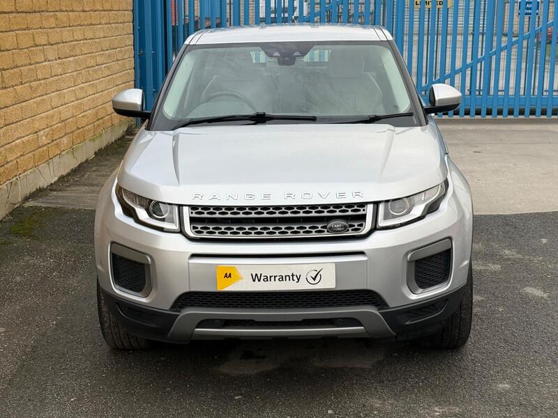 Land Rover Range Rover Evoque view 5