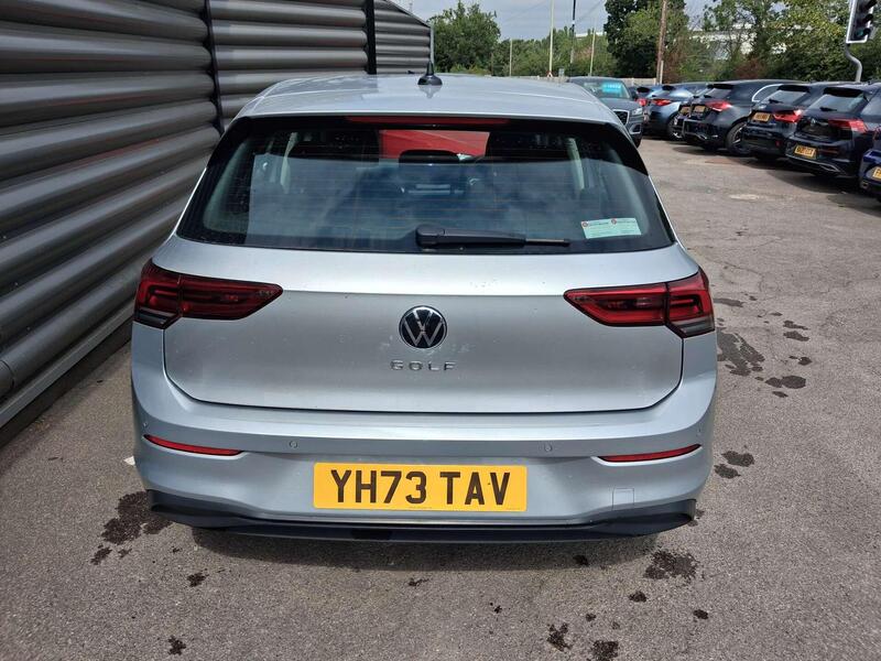 Volkswagen Golf view 2