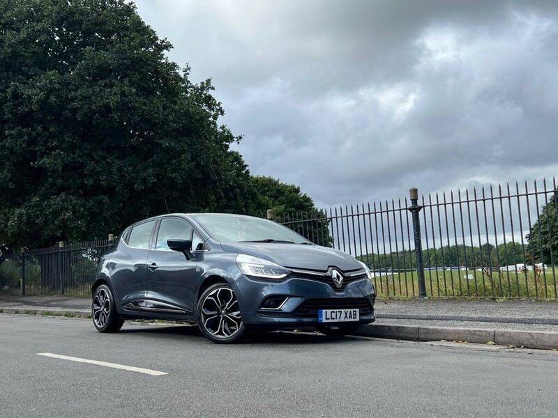 Renault Clio view 4