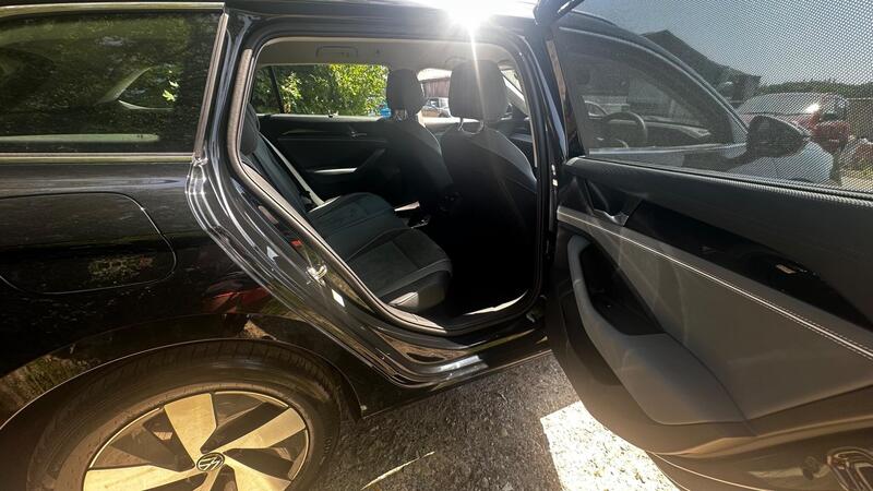 2025 Volkswagen Passat — photo 10