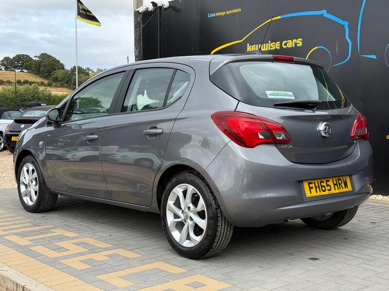 Vauxhall Corsa view 3
