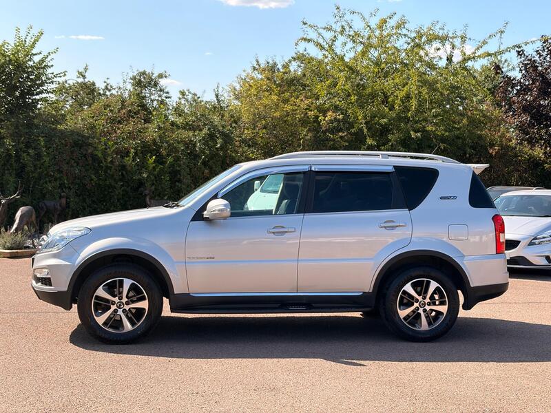 KGM Rexton view 4