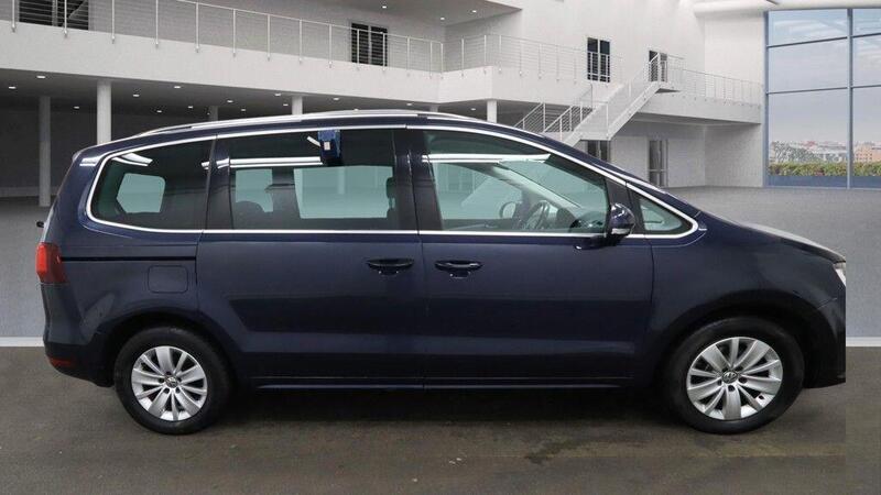 Volkswagen Sharan view 5