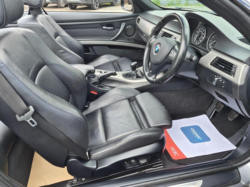 BMW 3 Series view 3