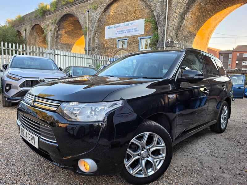 Mitsubishi Outlander 2.0h 12kWh GX4h CVT 4WD Euro 5 (s/s) 5dr thumbnail 4