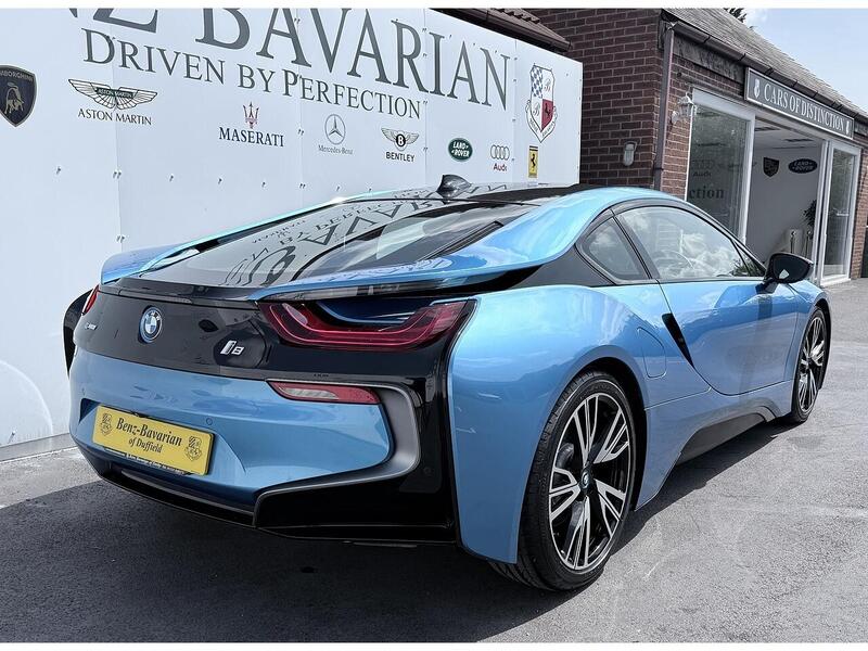 BMW I8 view 7