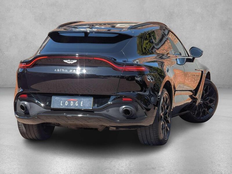 Aston Martin DBX view 7
