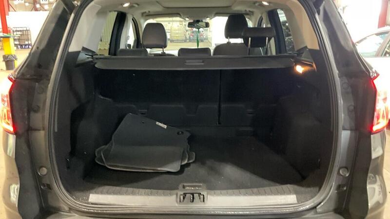 Ford Kuga view 5