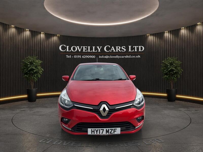 Renault Clio view 2