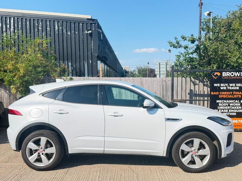 Jaguar E-Pace view 2