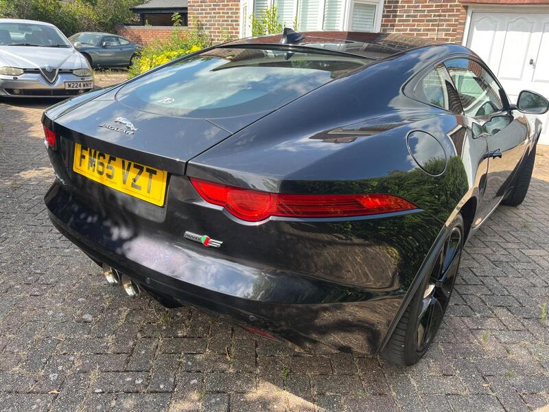 Jaguar F-Type view 3