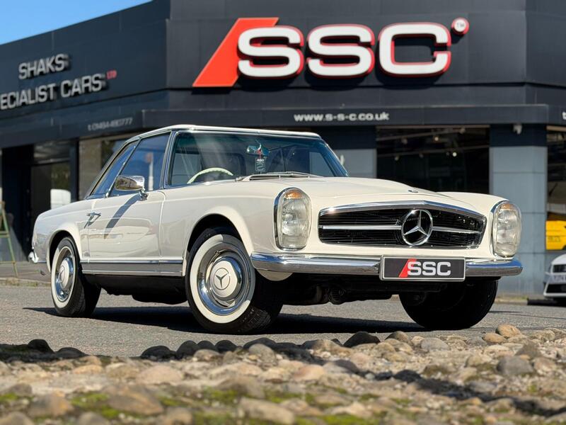 Mercedes-Benz E main image
