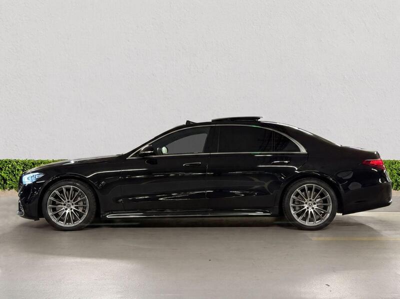Mercedes-Benz S Class view 4
