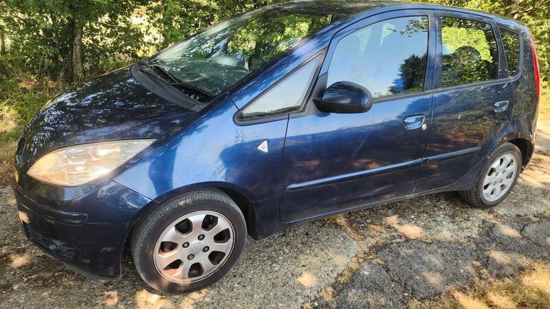2007 Mitsubishi Colt — photo 13