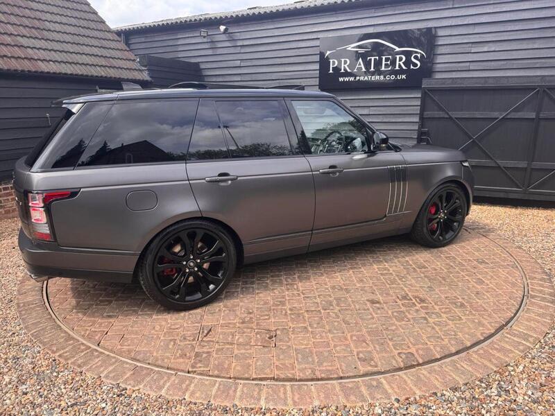 Land Rover Range Rover view 4