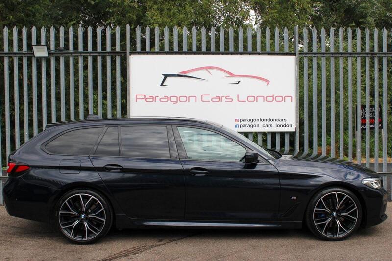 BMW 5 Series view 6