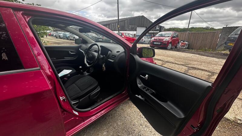 2015 Kia Picanto — photo 5
