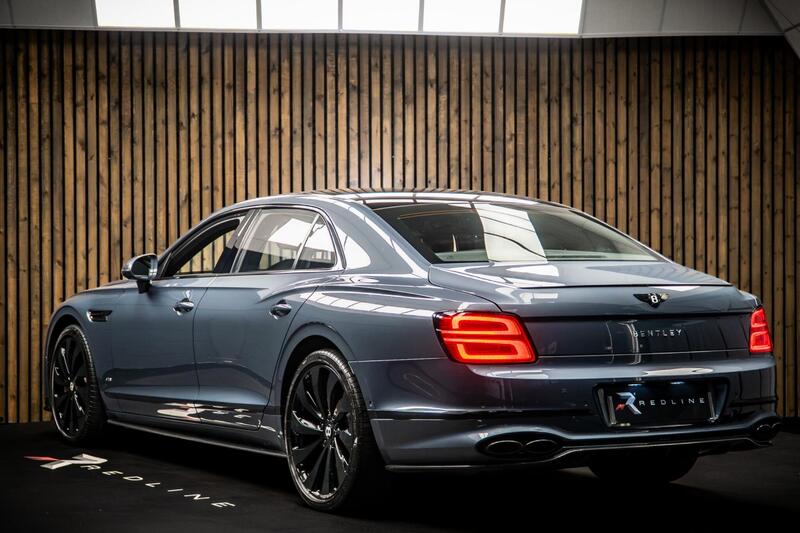 Bentley Flying Spur view 3