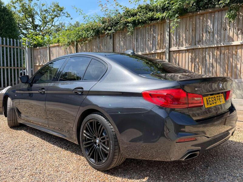 BMW 5 Series view 7