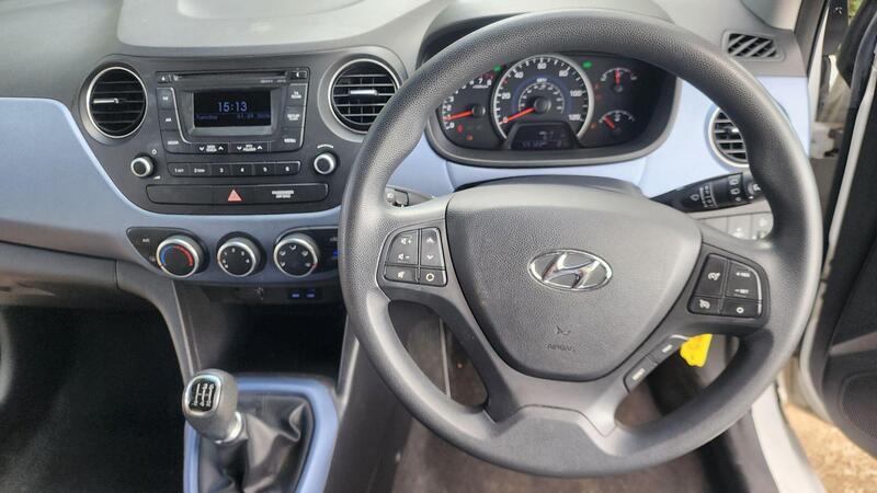 2014 Hyundai i10 — photo 27