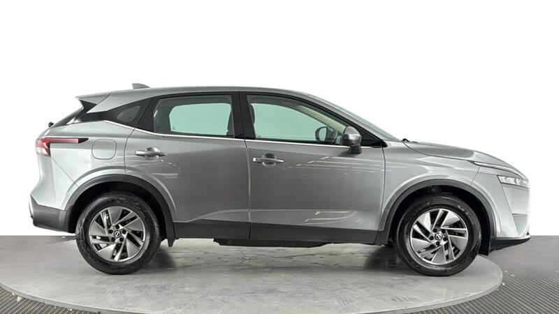 Nissan Qashqai view 3
