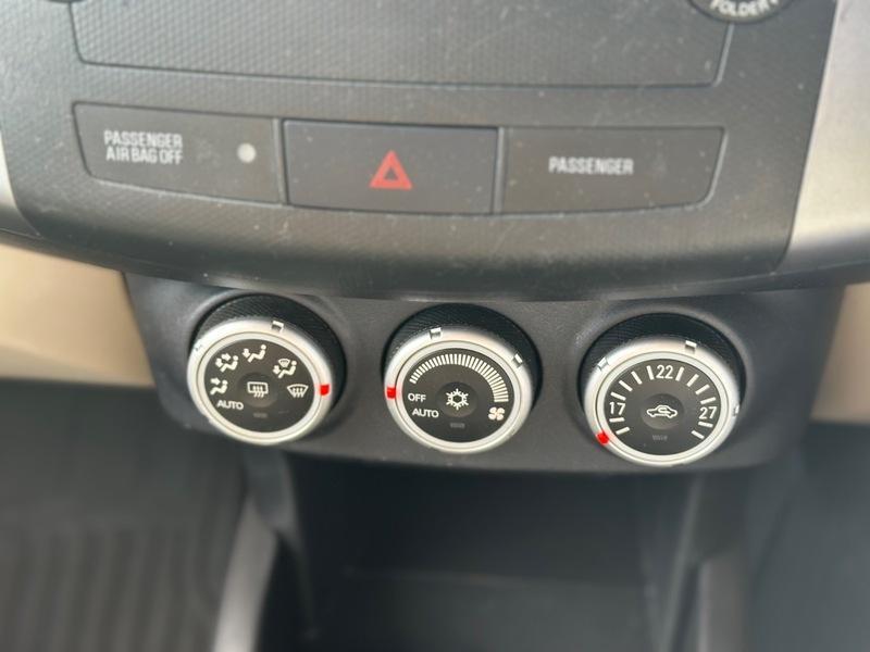 Citroen C-Crosser view 37
