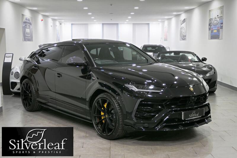 Lamborghini Urus main image