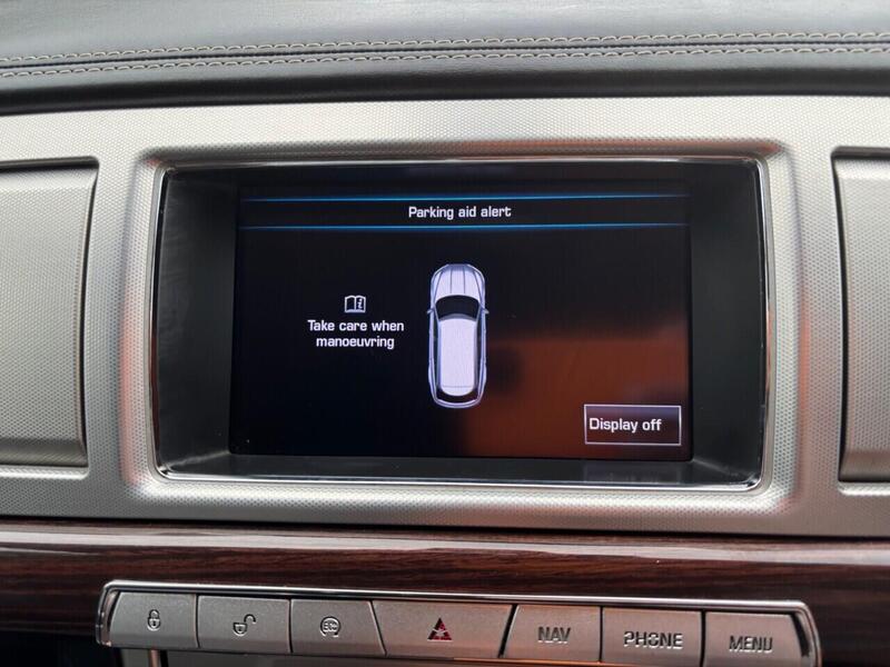 Jaguar XF view 46