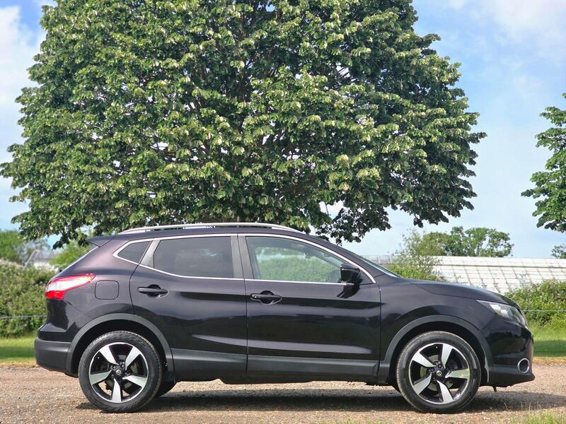 Nissan Qashqai view 3