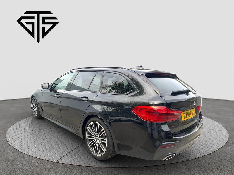 BMW 5 Series view 5
