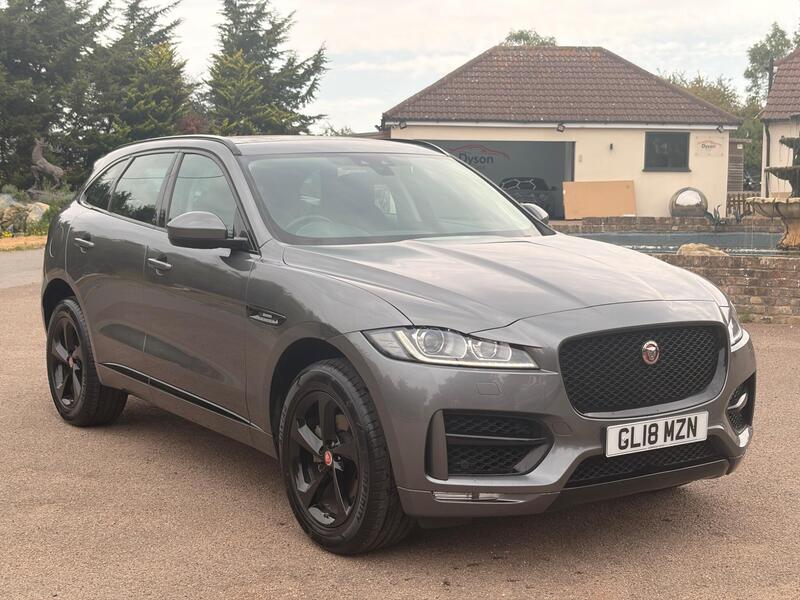 Jaguar F-Pace main image