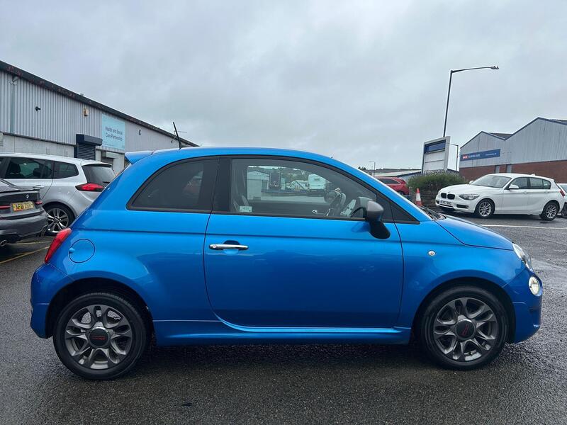 Fiat 500 view 4